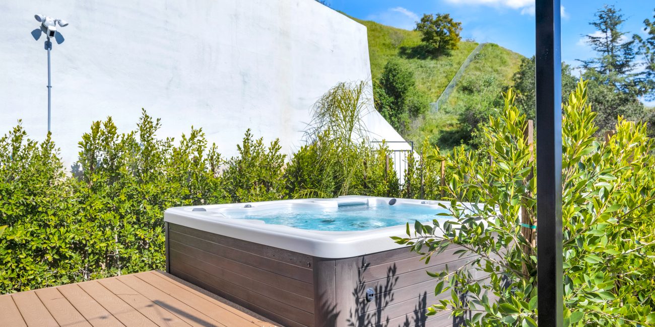 the hot tub / jacuzzi at Uplift Recovery Center