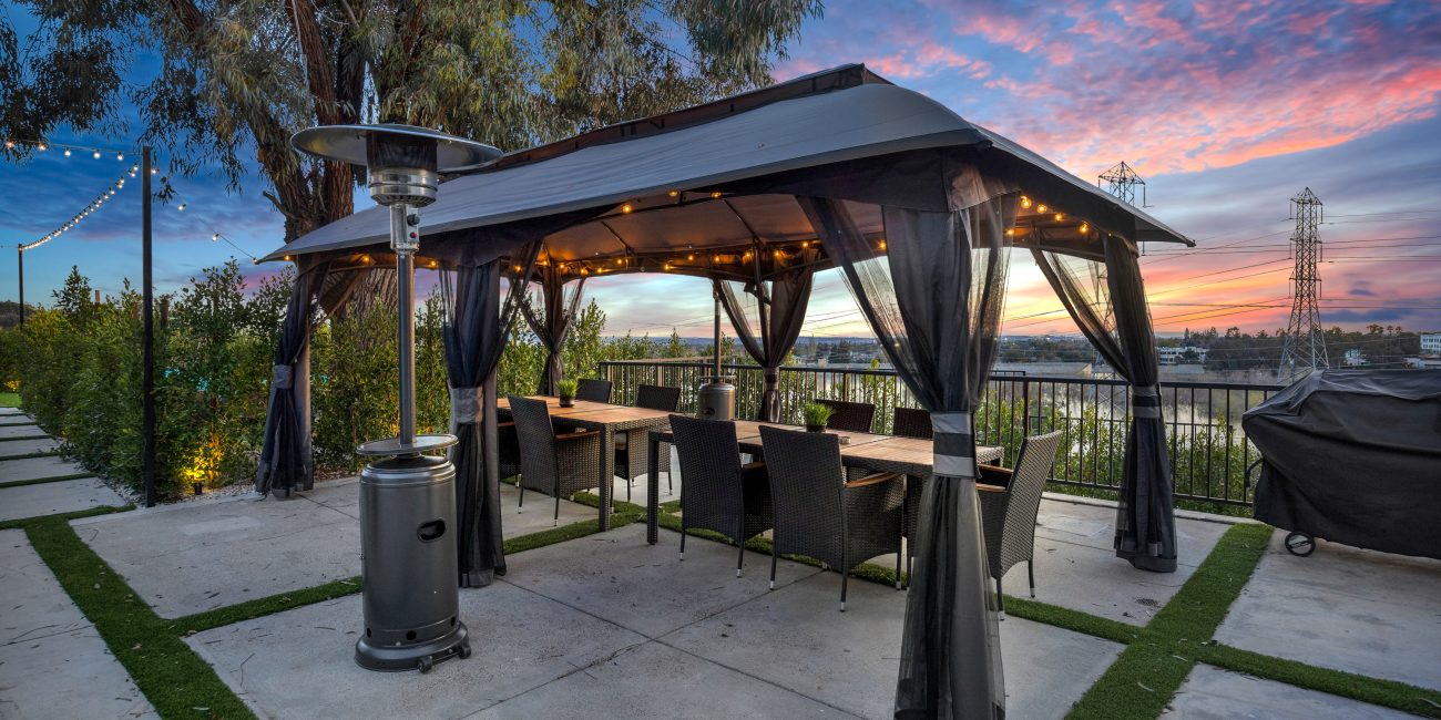 the outdoor patio of Uplift Recovery Center overlooking Pasadena, CA at dusk