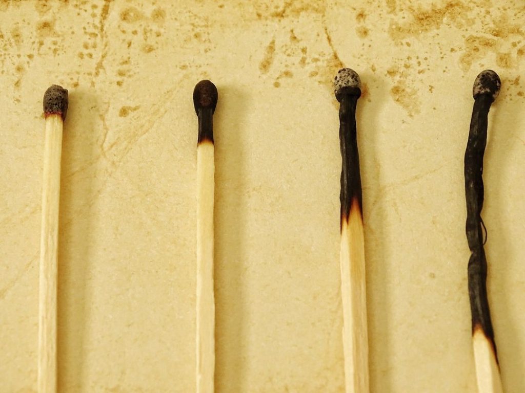 4 matches, each one looking more progressively burnt